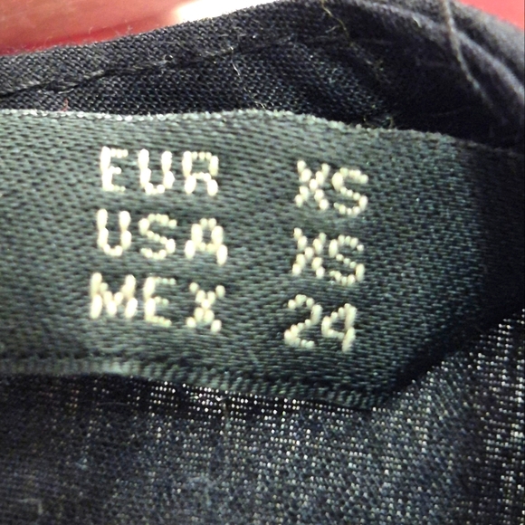 Zara Elegant Black Embroidered Long Sleeve Mini Dress..Size:XS - Picture 14 of 15